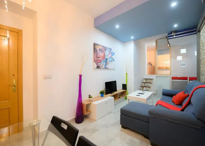 Charming Central Apartment Near Retreat Temporal Mpe51