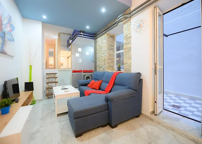 Charming Central Apartment Near Retreat Temporal Mpe51